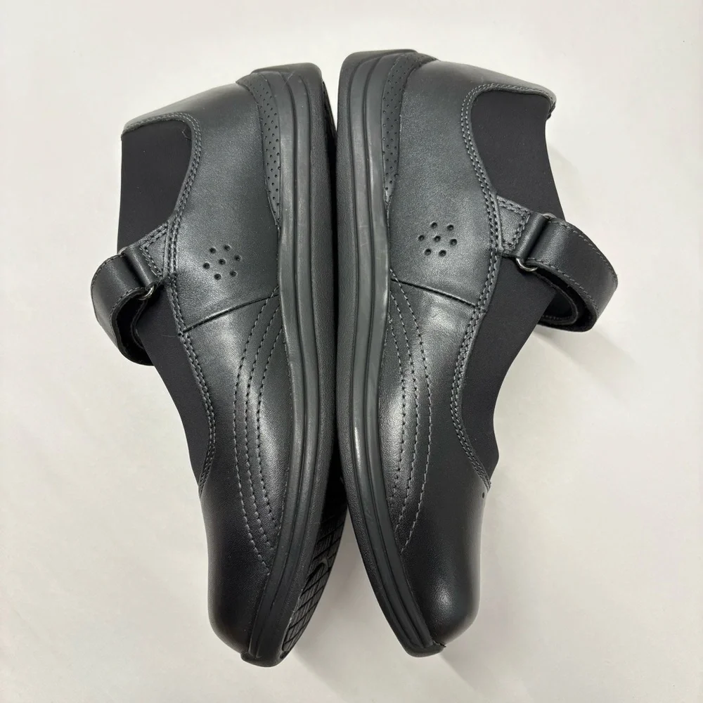 NEW Classic Black Mary Jane